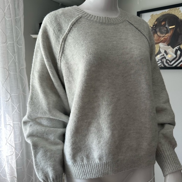 Gray Crew Neck Sweater with Ribbed Detailing - Picture 2 of 4